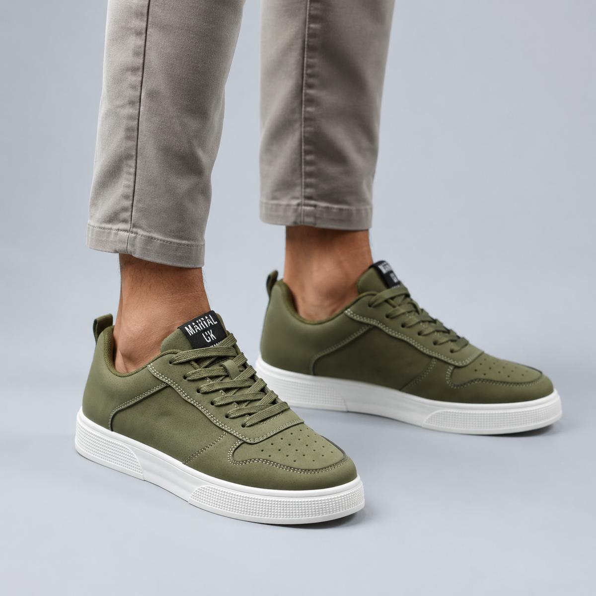 Men's Skate-Style Slip-Resistant Trainers