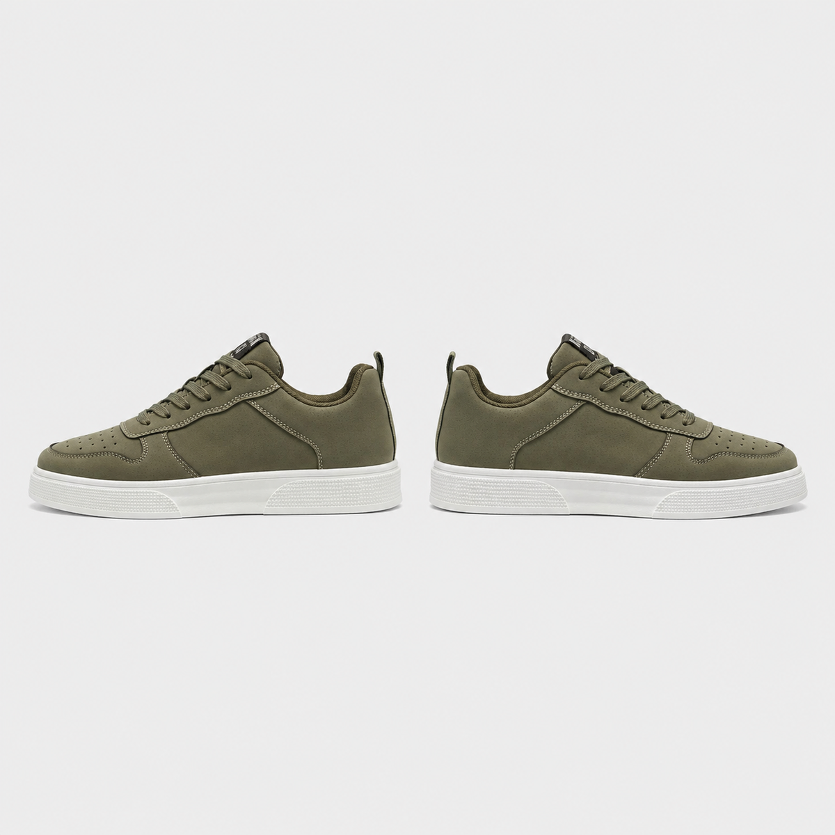Men's Skate-Style Slip-Resistant Trainers Black Canvas